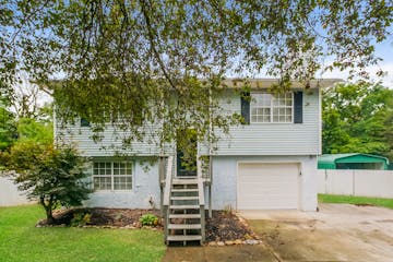 5821 Whisper Wood Rd Knoxville, TN 37918